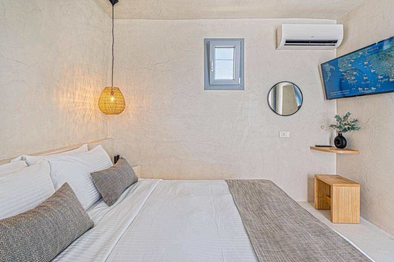 Villa Paradeisos Karterados ภายนอก รูปภาพ